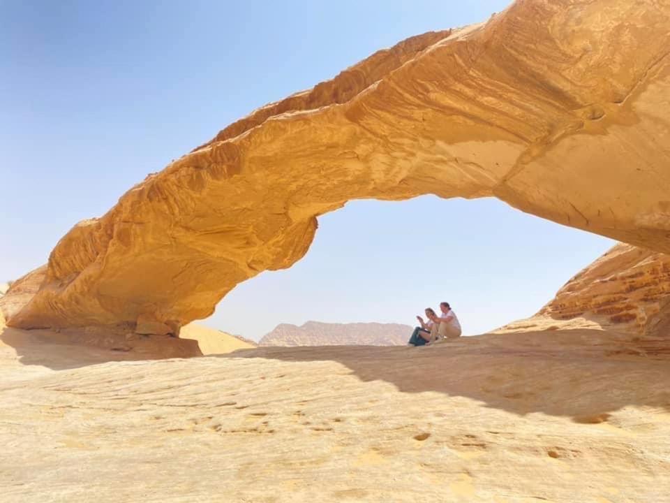 Tamim Luxury Wadi Rum Camp Exterior photo
